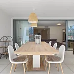 Luxury Next To Golf Course In Apartman